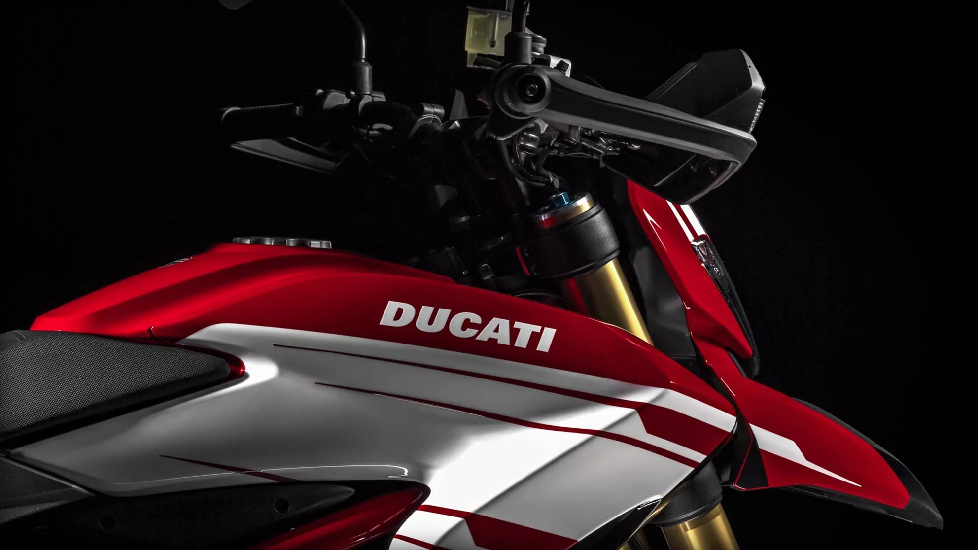 Ducati Hypermotard 939 SP - Bild 2